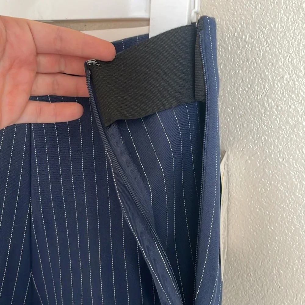 A New Day High Rise Skinny Ankle Stretch Navy Stipe Pants size 10 R - Picture 5 of 6